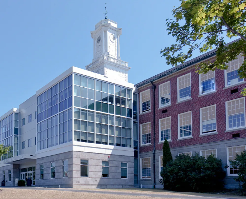 Image of the exterior of the Lewiston Middle School Education Building